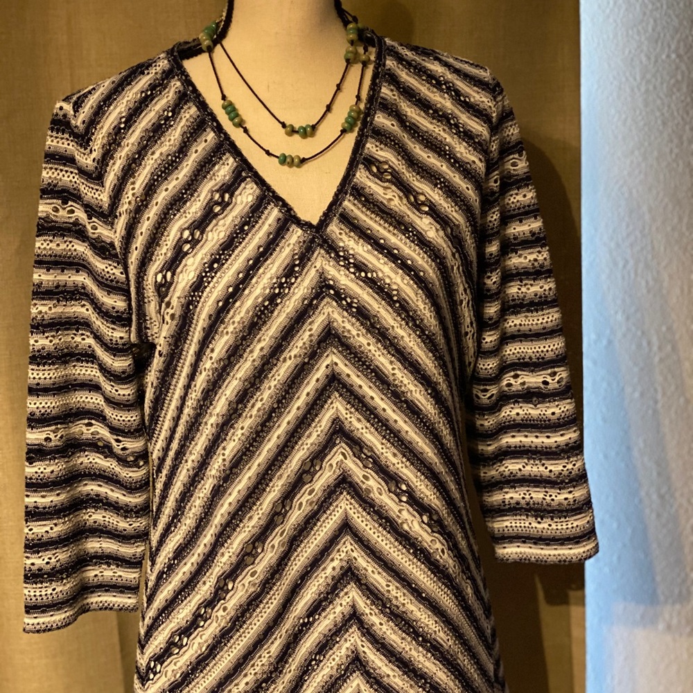 EUC Blue and white striped tunic blouse. Size Med.